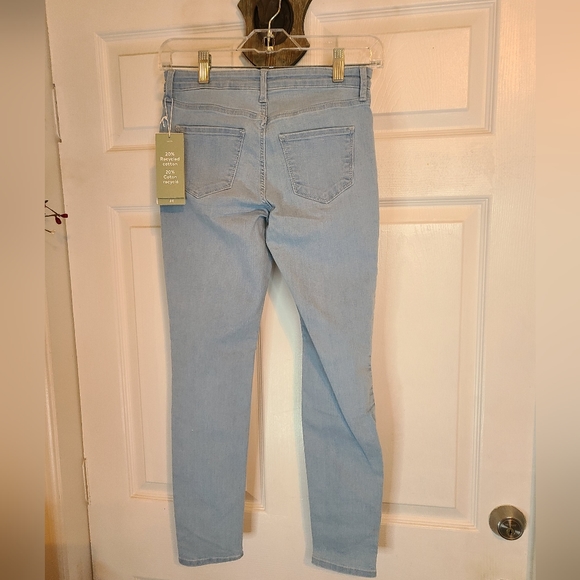 H&M Woman's Skinny Fit adjustable Waist, Size: 12 - Picture 7 of 16